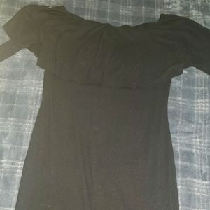 FashionNova long sleeved form fitting sexy black dress